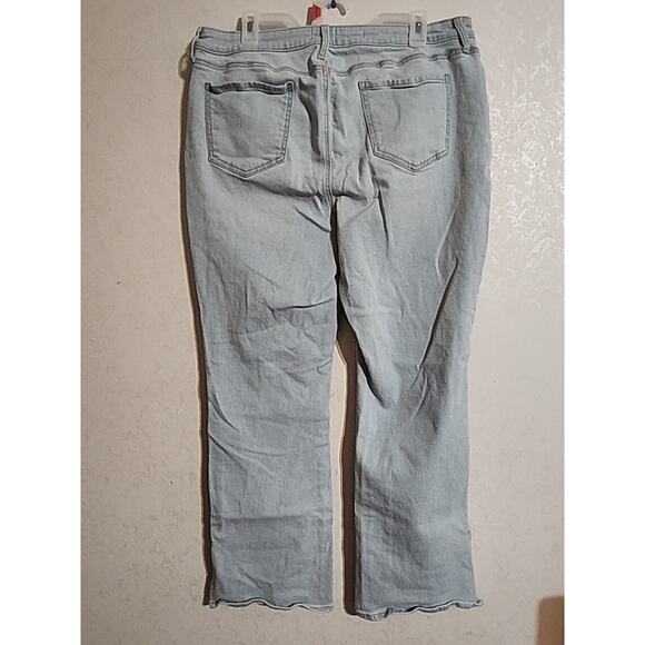NYDJ Barbara Fit is Everything Light Washed Jean Stretch sz 16 Slit Bootcut - Picture 8 of 8